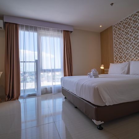 Astara Hotel Balikpapan Buitenkant foto